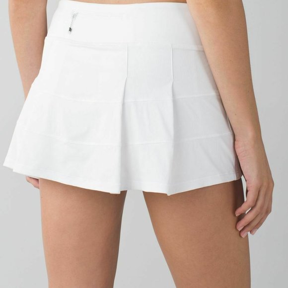 lululemon athletica Dresses & Skirts - Lululemon Pace Rival Skirt II Regular Off White Skort + Shorts Size 8 H12814